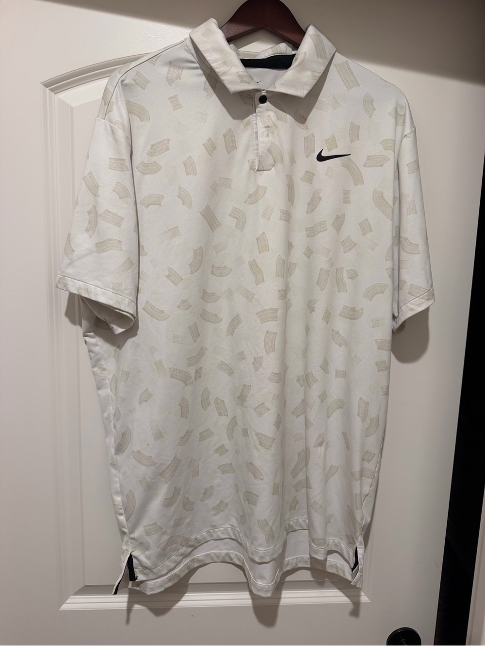 Nike White Polo with Beige Brushstroke Print